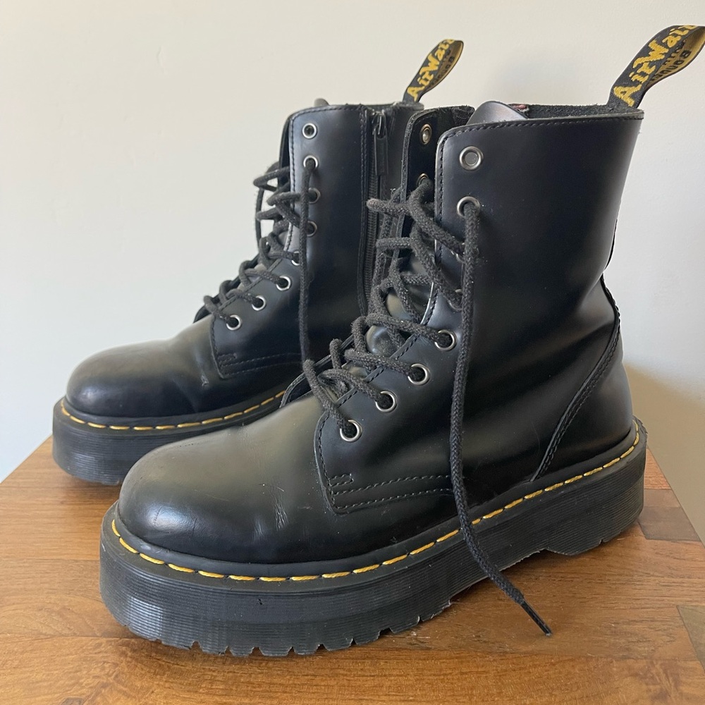 Dr. Martens Air Wair Jadon Smooth Black Leather Boots